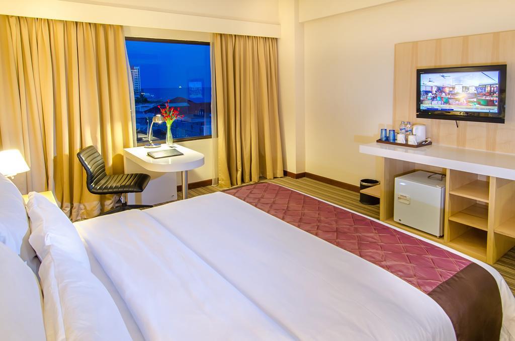Le Grandeur Hotel Balikpapan Chambre photo