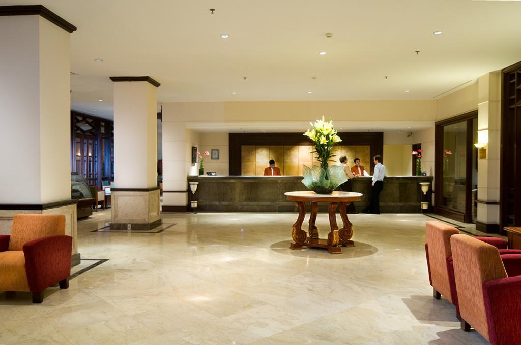 Le Grandeur Hotel Balikpapan Extérieur photo